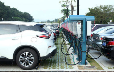 新能源汽車稅收政策優(yōu)惠及充電設(shè)備研發(fā)概述